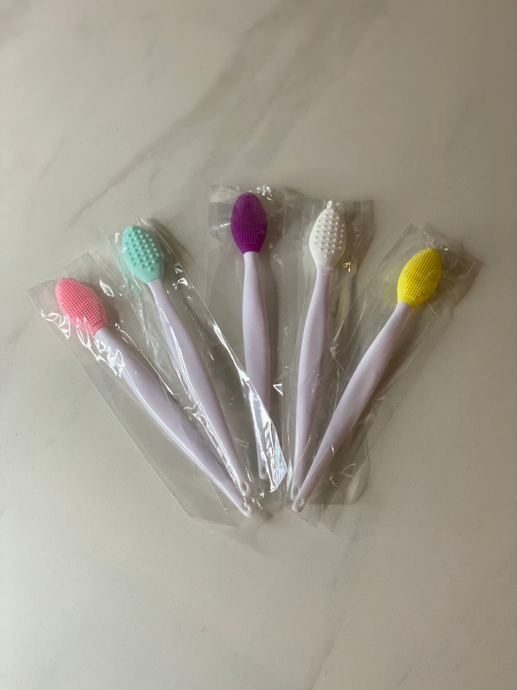 Lip Scrub Tool